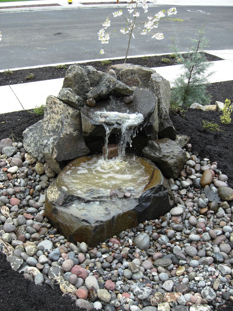 Low Highted Water Fountain Ideas