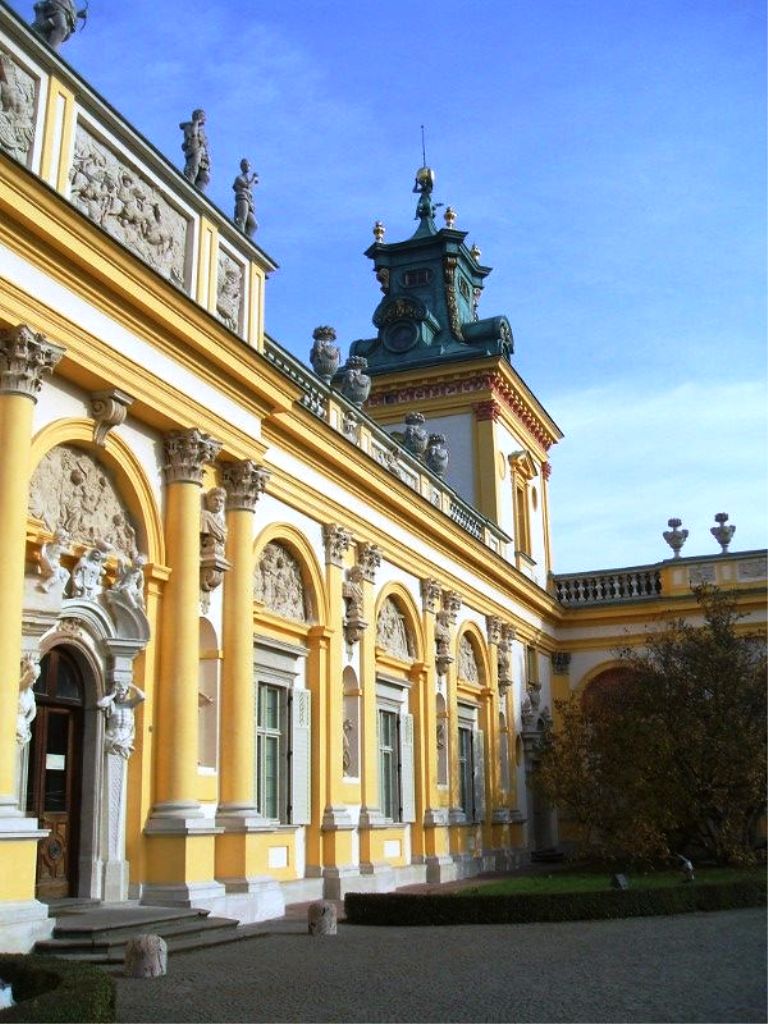 Wilanow Palace-10 Top Tourist Attractions in Warsaw This Year